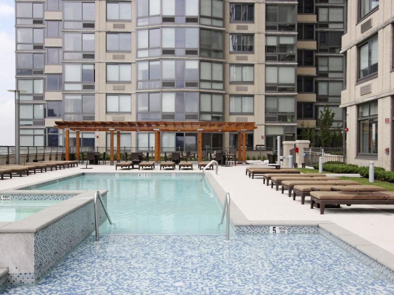 Global Luxury Suites At Metropolitan 저지시티 외부 사진